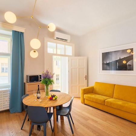 Quiet City Center Apartment In Hip & Foodie Area 프라하 외부 사진