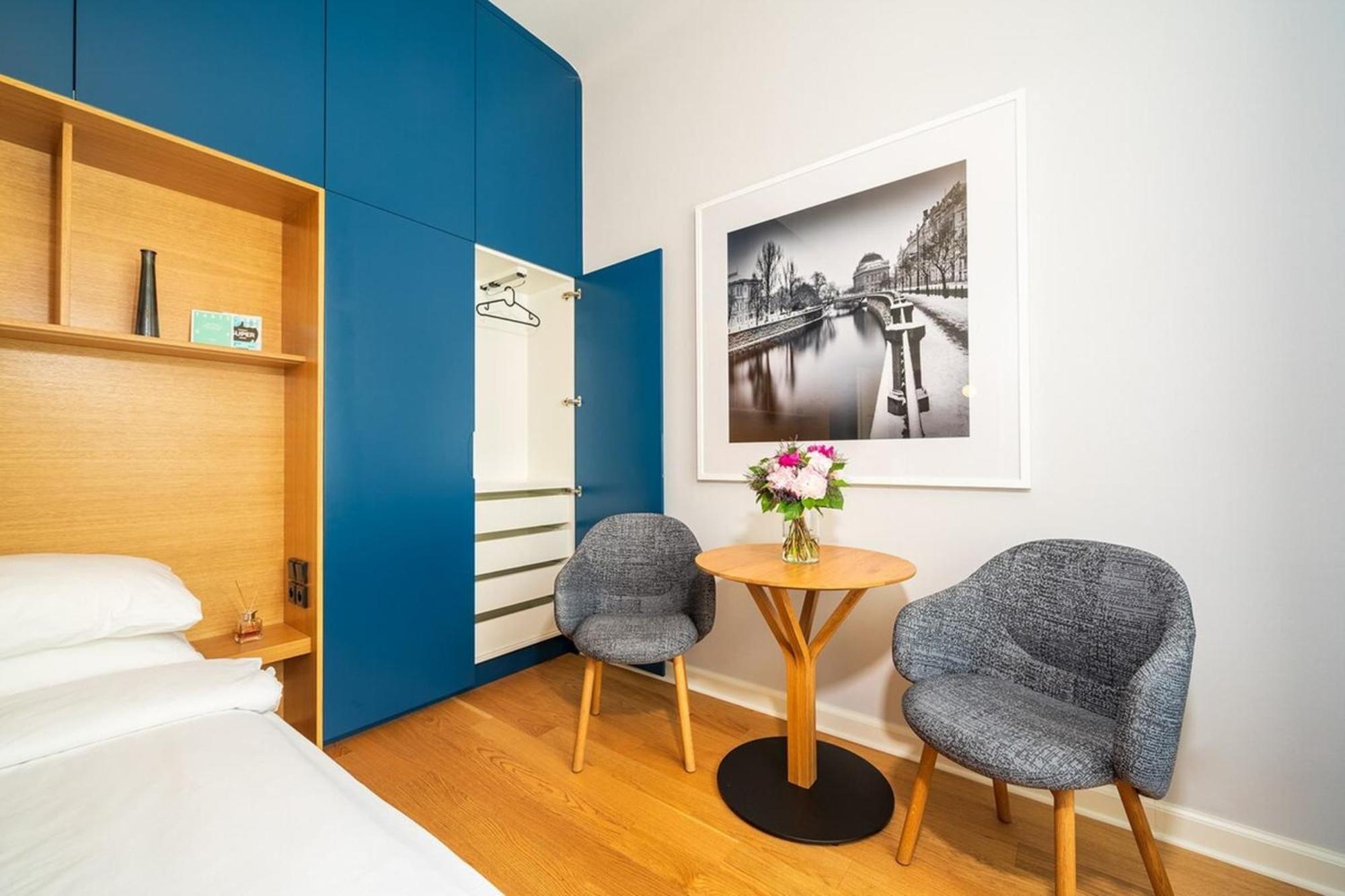 Quiet City Center Apartment In Hip & Foodie Area 프라하 외부 사진